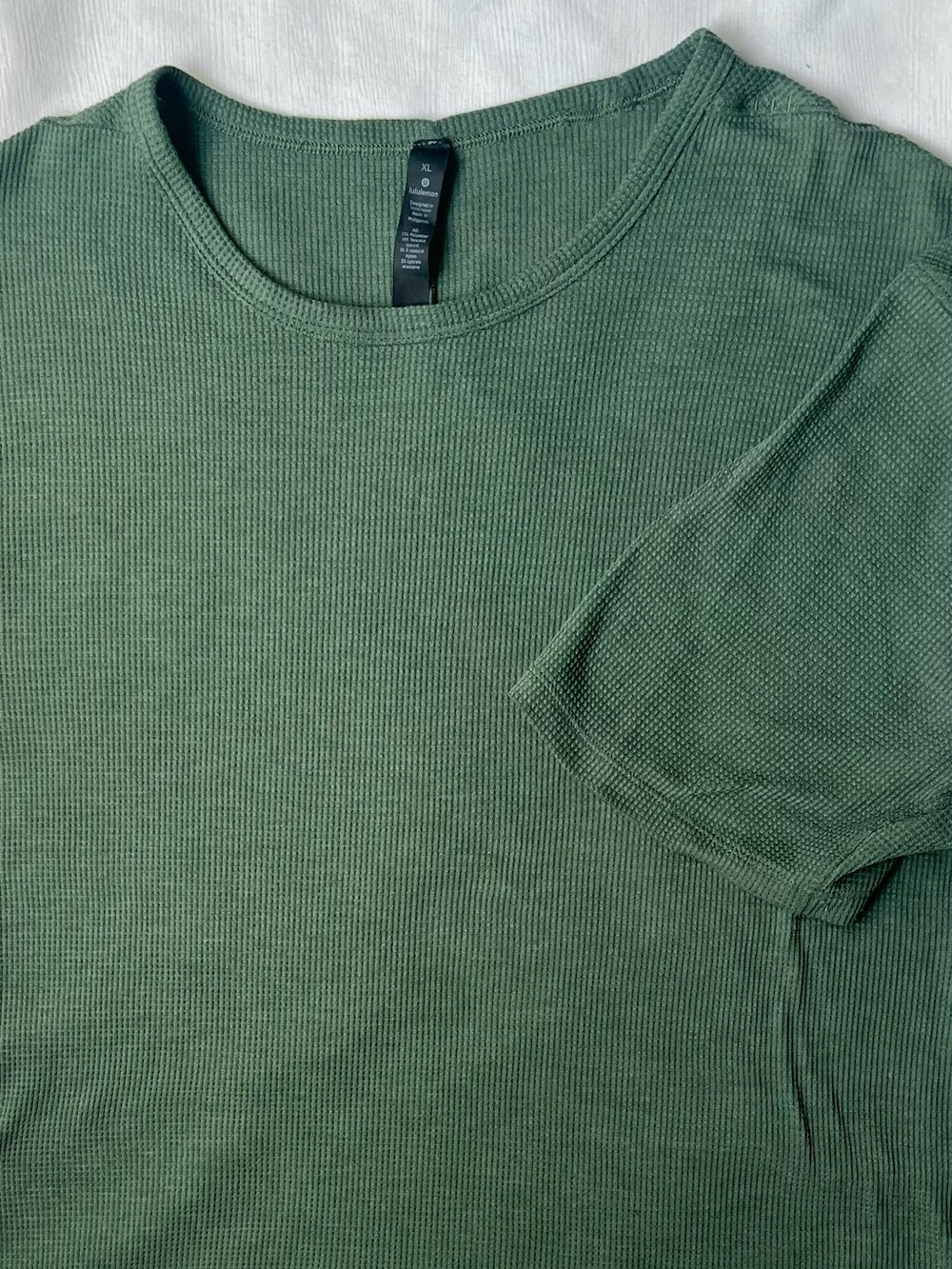 lululemon athletica Men's Short Sleeve Ribbed Tee - Olive Green